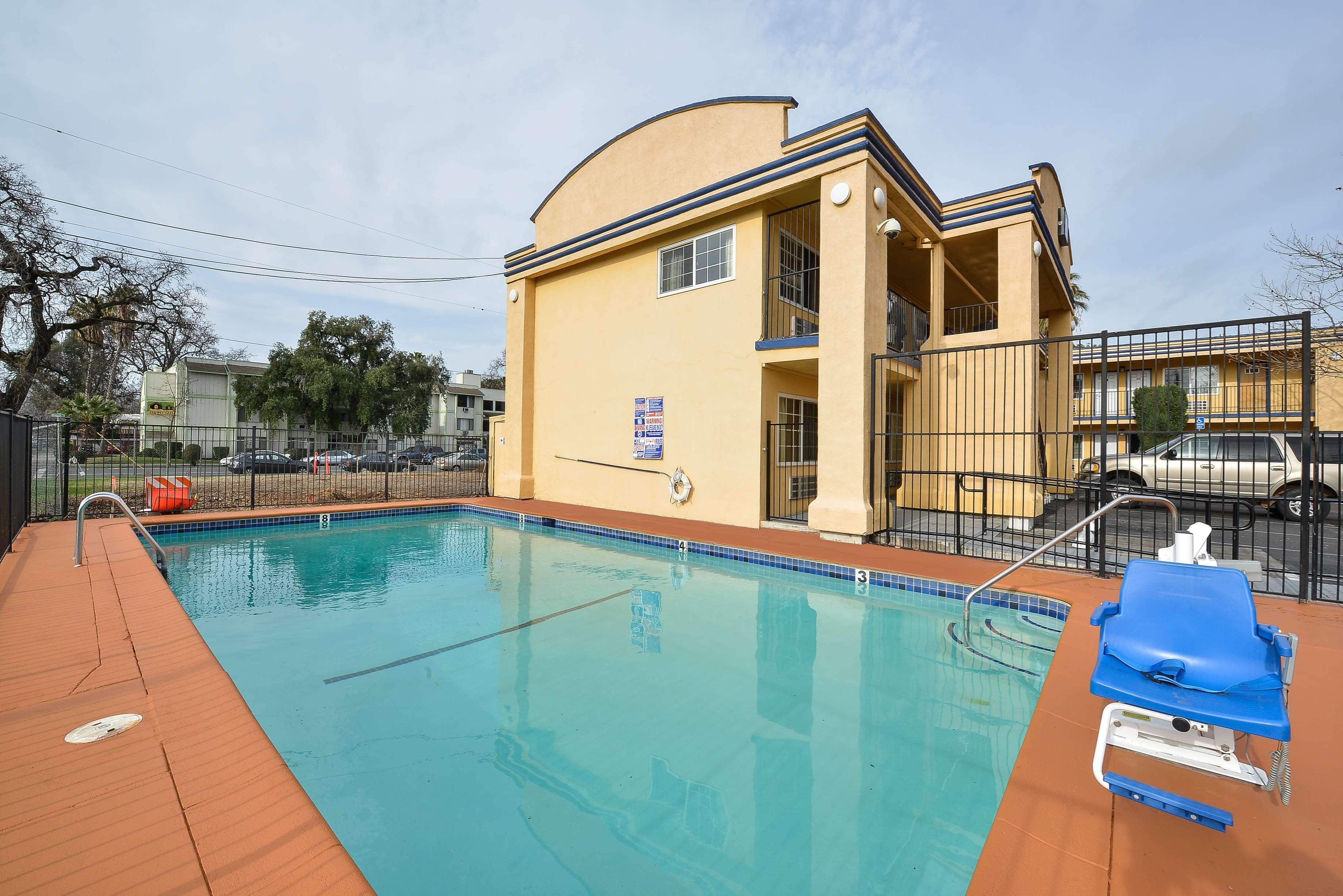 Americas Best Value Inn - Chico Extérieur photo