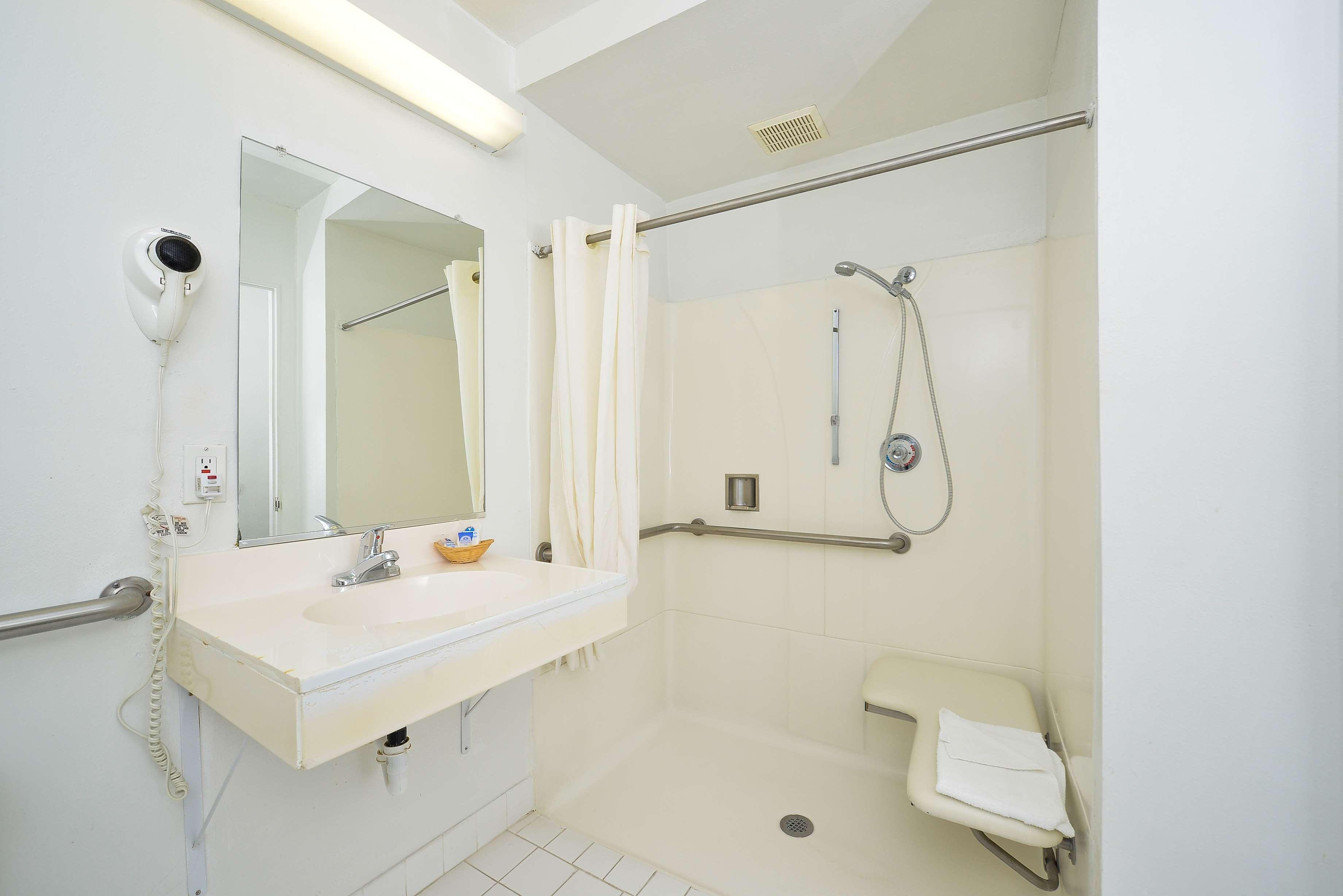 Americas Best Value Inn - Chico Chambre photo