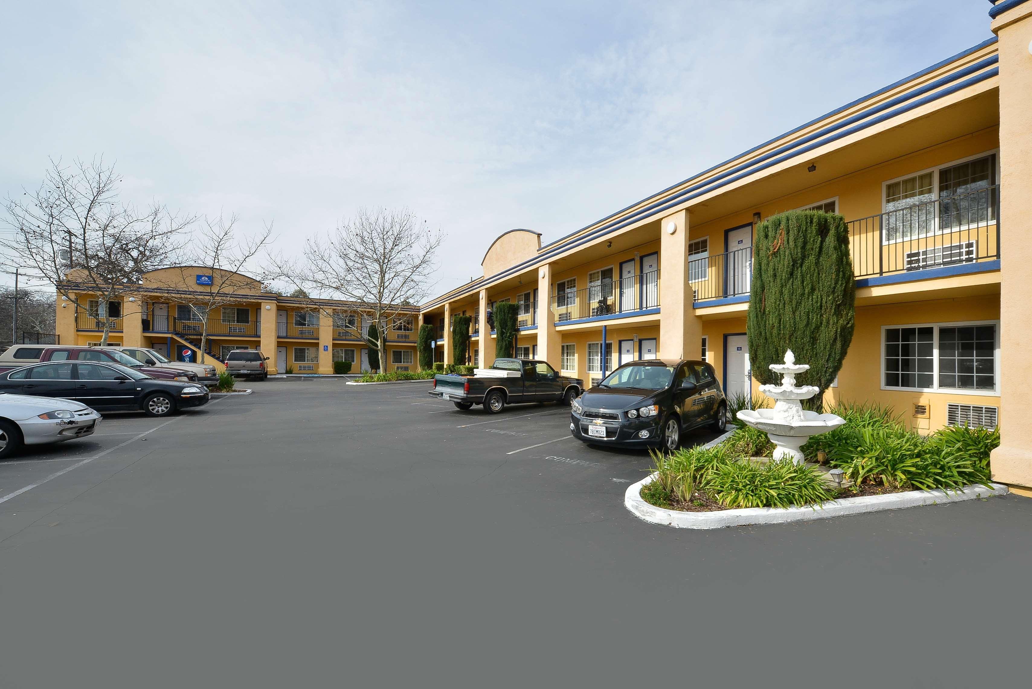 Americas Best Value Inn - Chico Extérieur photo