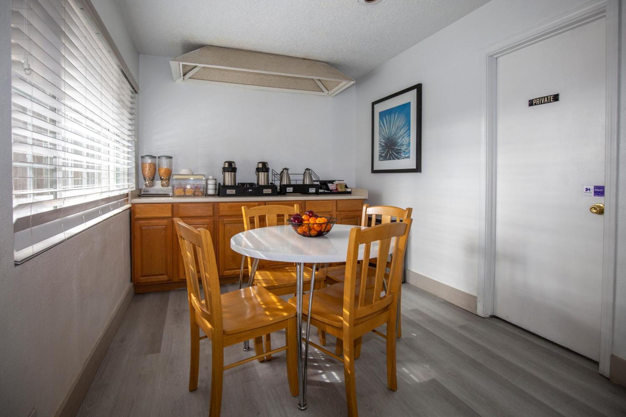 Americas Best Value Inn - Chico Extérieur photo